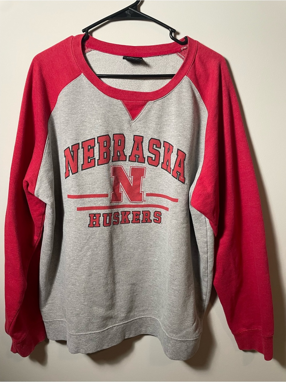 Nebraska Huskers Grey & Red Womens XXL Raglan Sweatshirt
